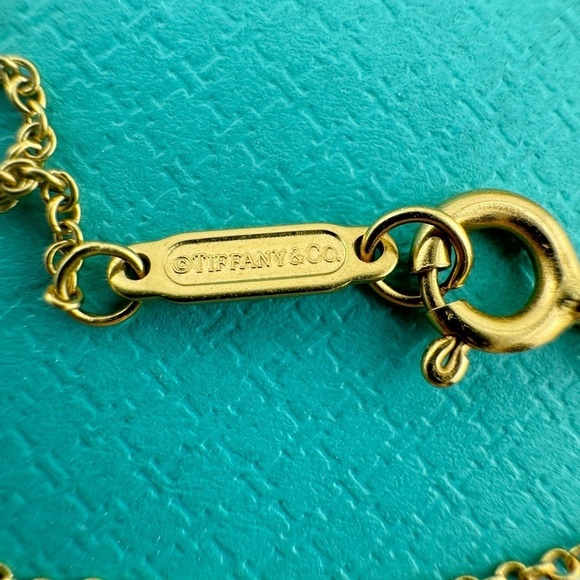 Retired Tiffany & Co. 18k  Mother of Pearl Heart Charm Necklace 16" - Picture 9 of 11